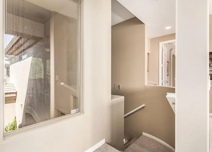 Hébergement de vacances 3br With Heated Pool, Spa, Gym And Grill Access *